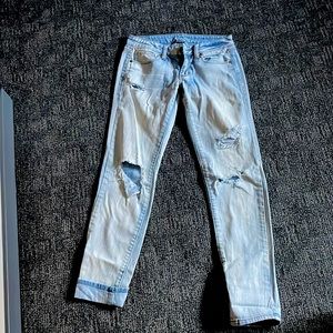 American Eagle Stretch Skinny ripped jeans
